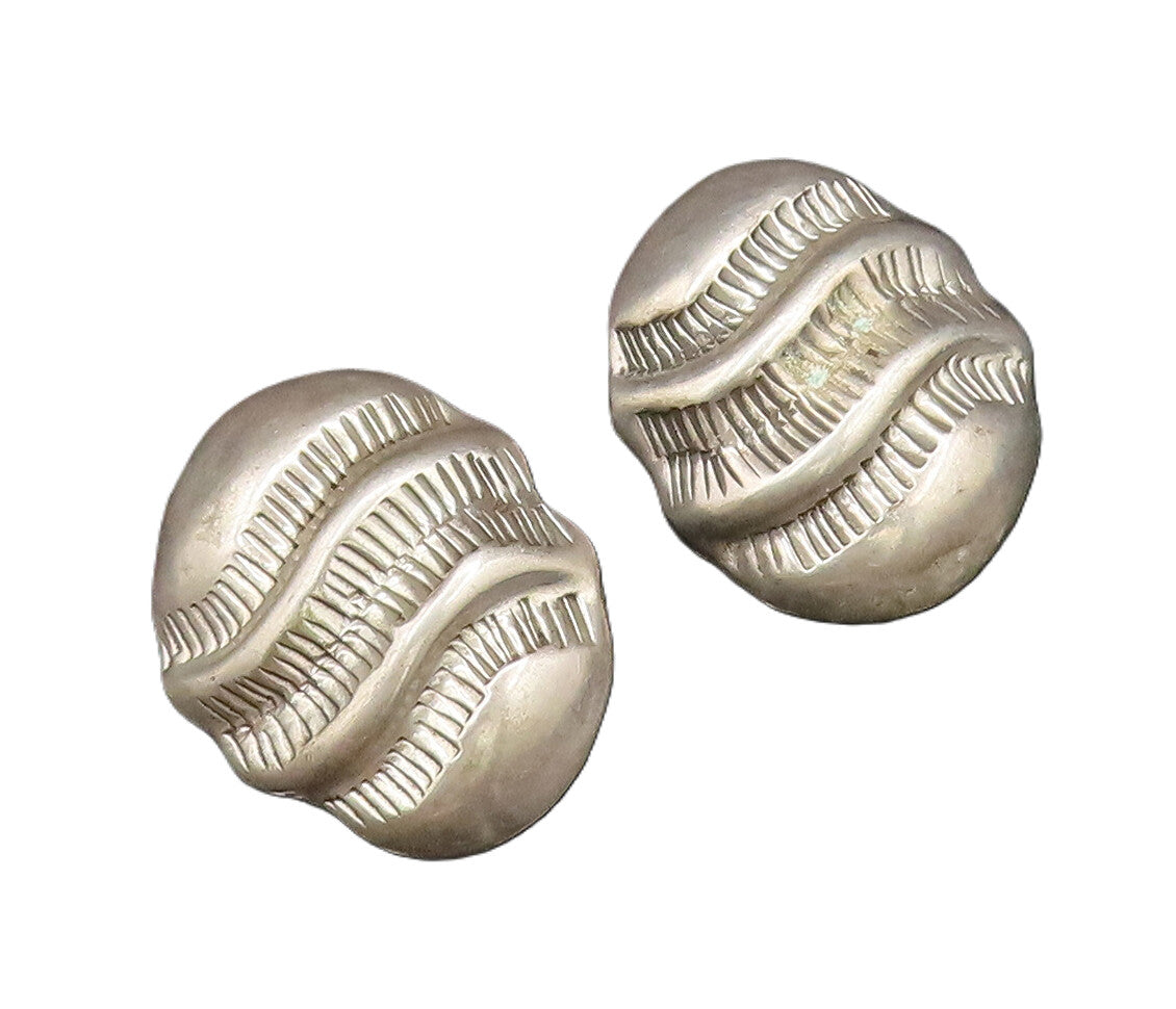 MEXICO 925 Silver  Vintage Etched Wavy Ribbed Non Pierced Earrings  EG12030