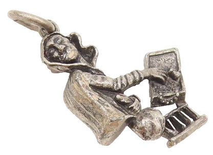 925 Sterling Silver  Vintage Carved Customer Buying Food Charm Pendant PT22347