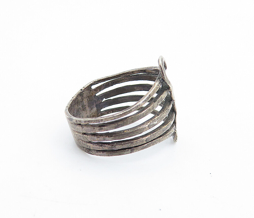 925 Sterling Silver  Vintage Dark Tone S Swirl Split Band Ring Sz 7.5  RG6681
