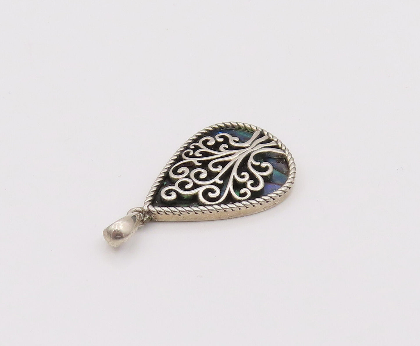 925 Silver  Vintage Swirly Tree Of Life Twisted Rope Border Pendant  PT22036