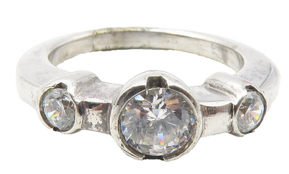 925 Sterling Silver  Sparkling Cubic Zirconia 3 Stone Band Ring Sz 5  RG11894