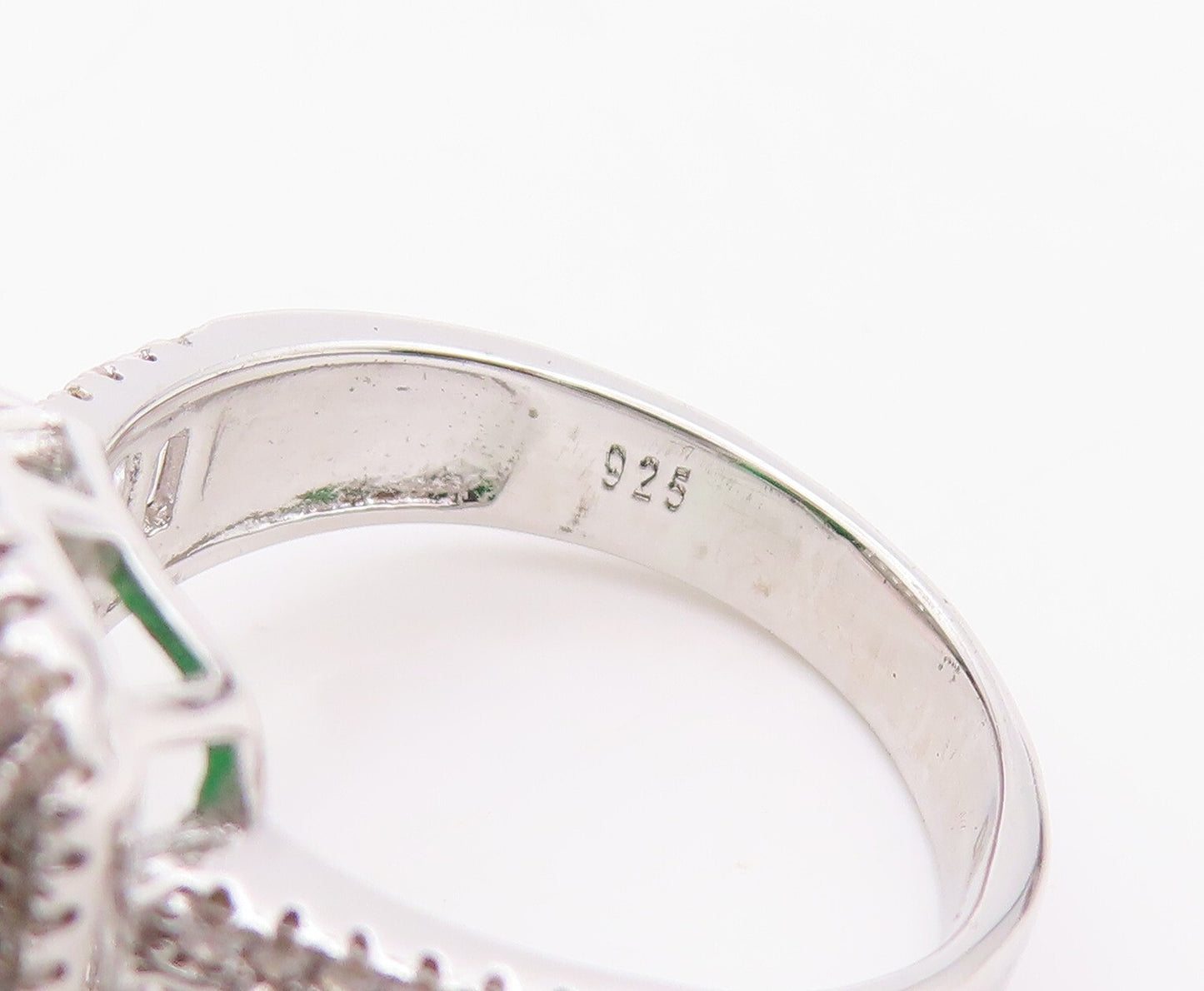 925 Sterling Silver Vintage Ring Rectangle Cut Green & White CZ Sz 7.5  RG30050