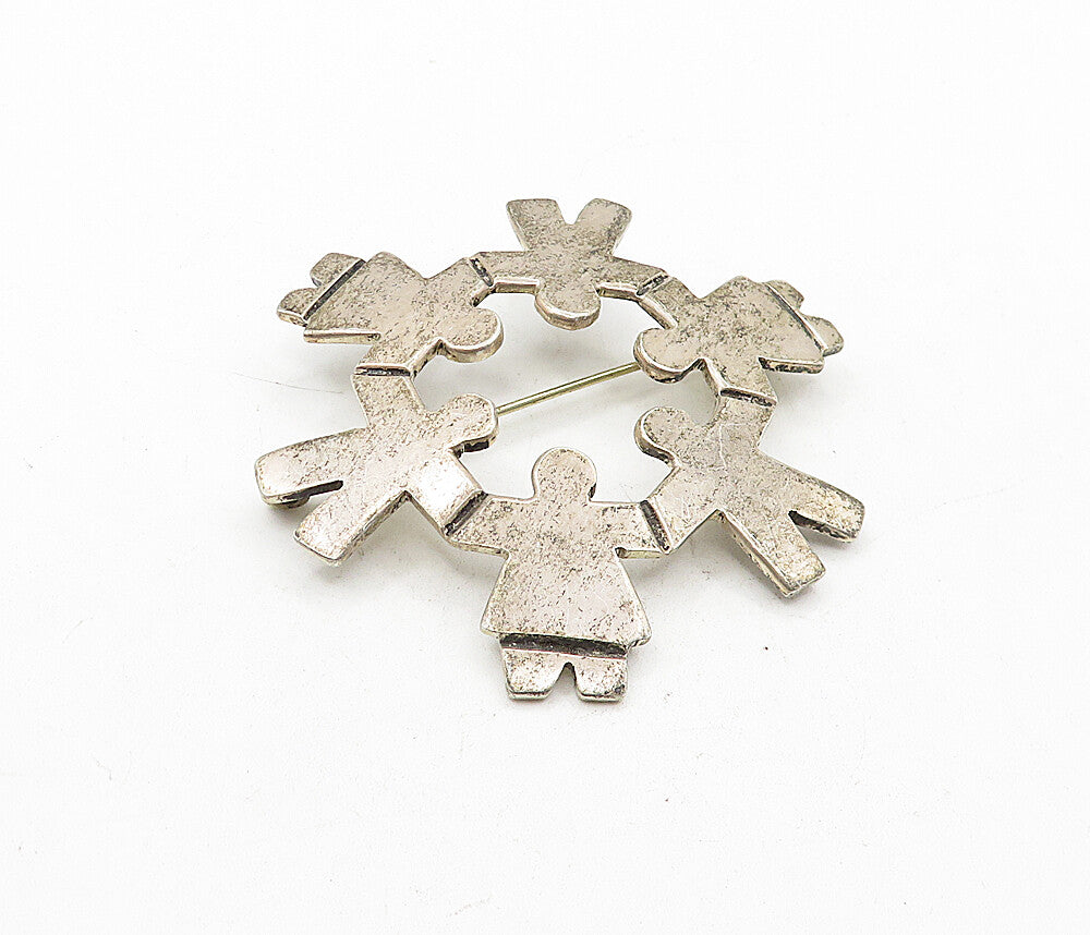 925 Sterling Silver  Vintage People Holding Hands Unity Brooch Pin  BP1451