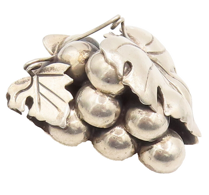 925 Sterling Silver Vintage Brooch Pin TAXCO 3D Carved Bunch Of Grapes  BP10588