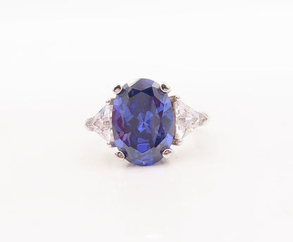 925 Sterling Silver Vintage Ring Oval Sapphire & Triangle CZ  Sz 7.5  RG29809