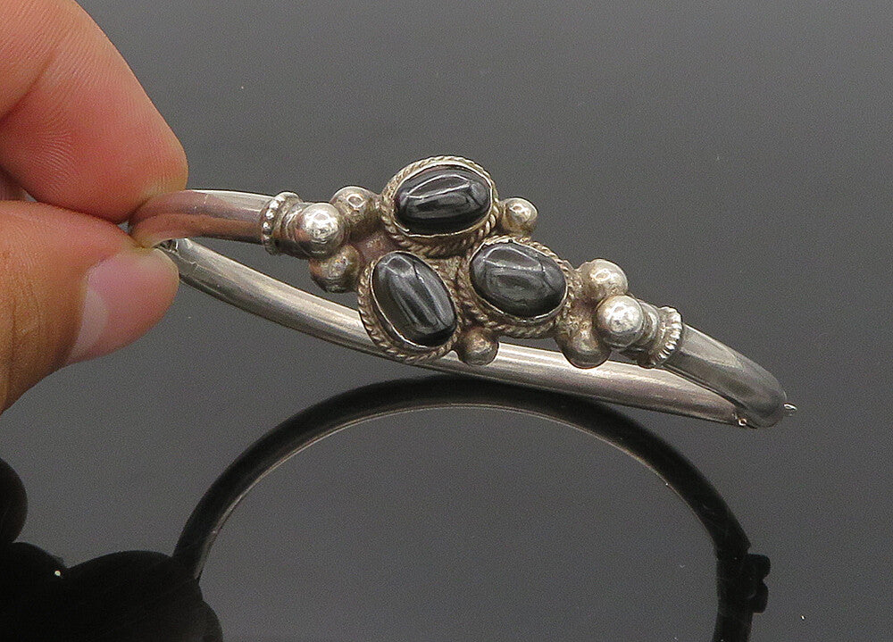 925 Sterling Silver  Vintage Cabochon Cut Black Onyx Bangle Bracelet  BT8386