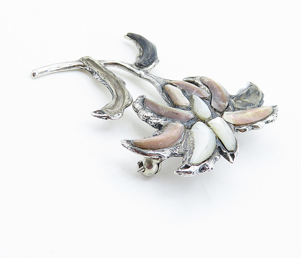 MMA 925 Sterling Silver  Vintage Mother Of Pearl Flower Brooch Pin  BP2828