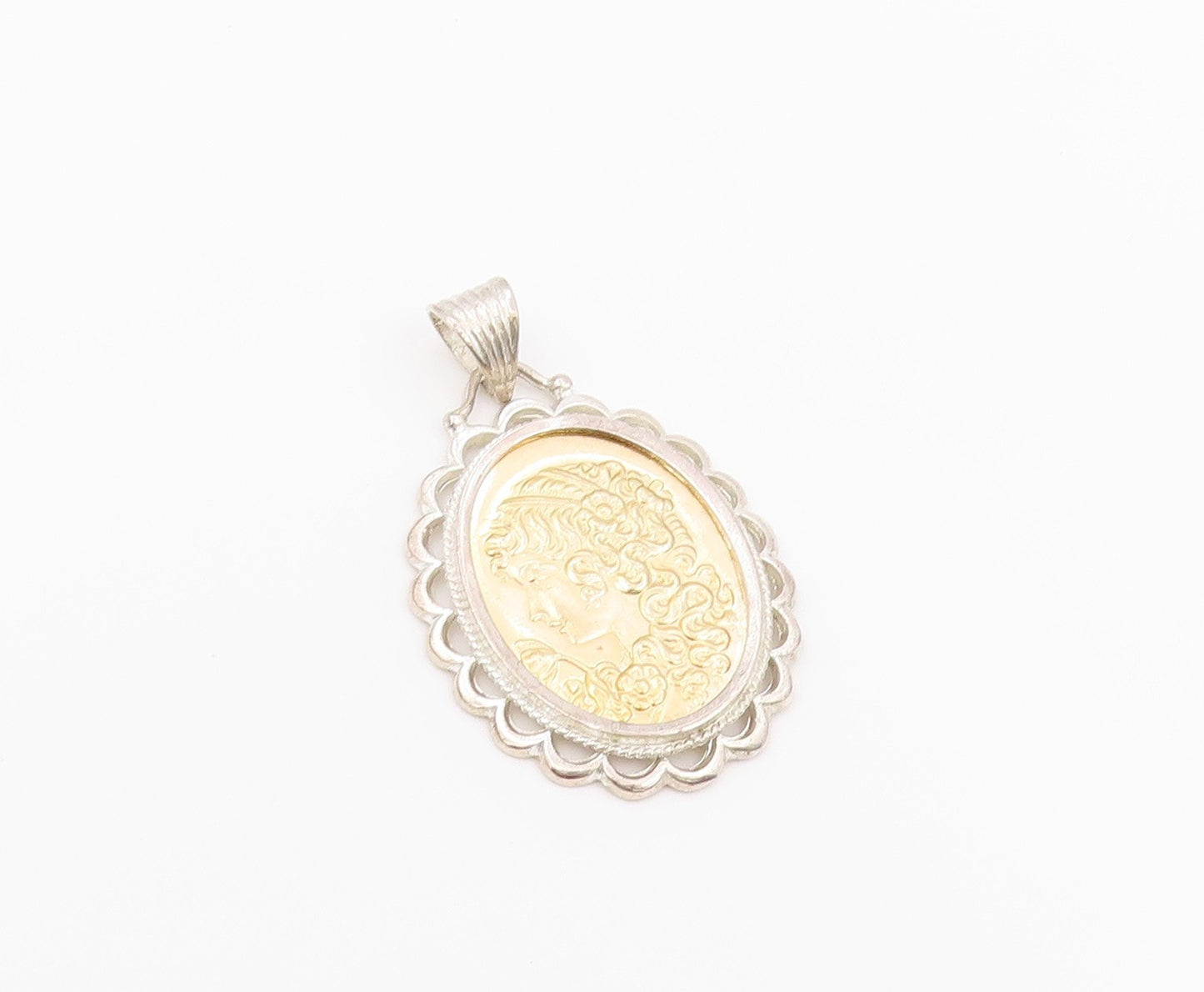 925 Sterling Silver Vintage Pendant Two Tone Scalloped Lady Cameo Charm  PT26445
