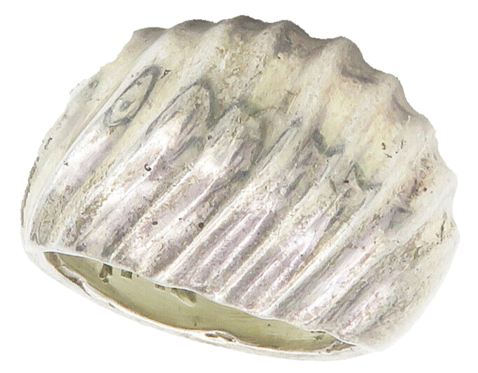 MEXICO 925 Sterling Silver  Vintage Fluted Dome Shiny Band Ring Sz 8  RG15539