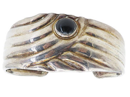 925 Sterling Silver  Vintage Black Onyx Fluted Design Cuff Bracelet  BT3012