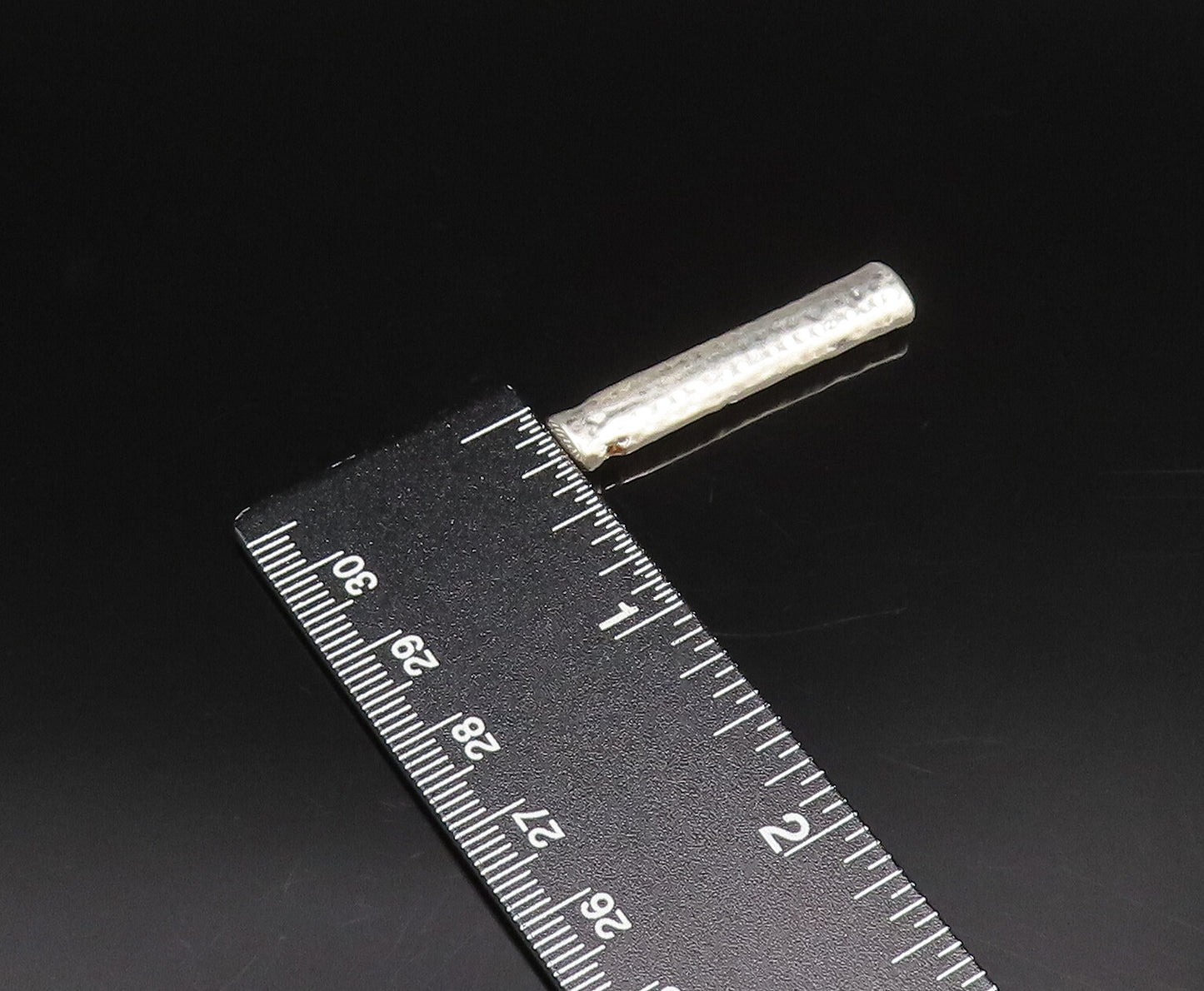 925 Silver  Vintage Minimalist Cubic Zirconia Hammered Bar Pendant  PT21847