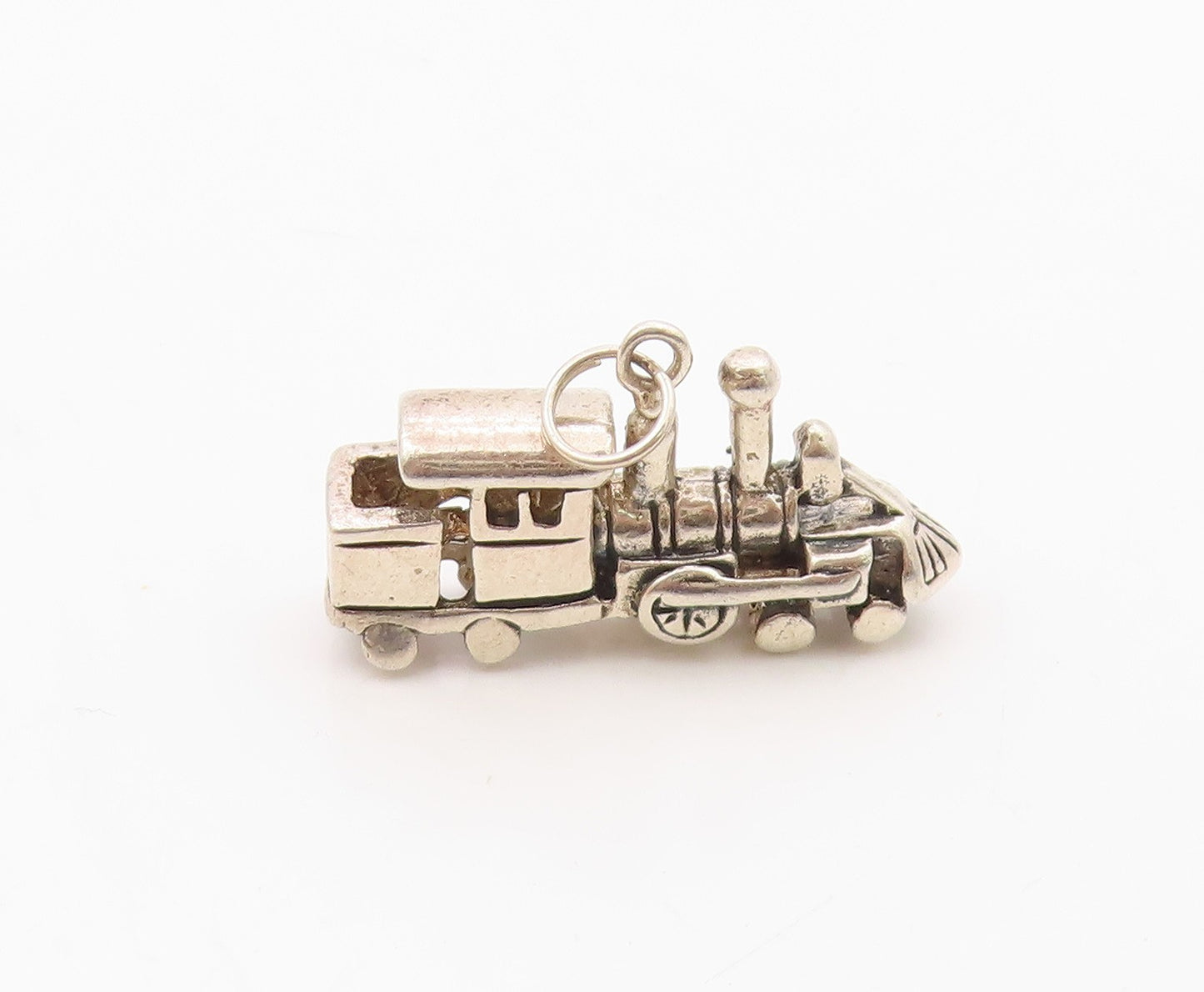 925 Sterling Silver  Vintage Sculpted Old Fashion Steam Train Pendant  PT20821