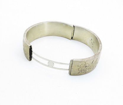 BOJAR 925 Silver  Vintage Shiny Etched Floral Pattern Bangle Bracelet  BT2473