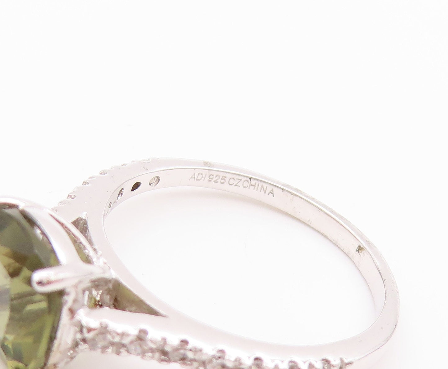 925 Sterling Silver Vintage Ring Minimalist Square Peridot CZ Band Sz 7  RG32494