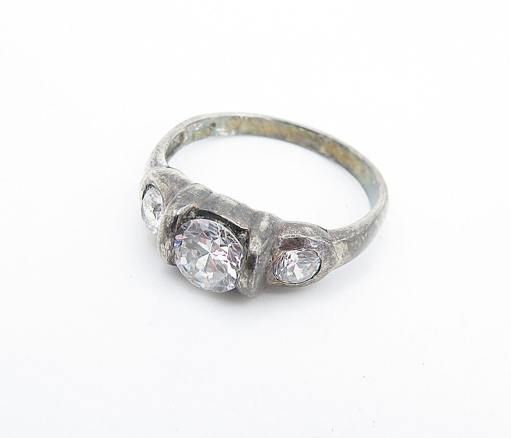 925 Sterling Silver  Vintage Cubic Zirconia Dark Tone Band Ring Sz 8  RG7219