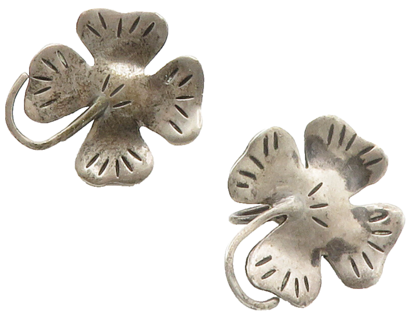 925 Sterling Silver  Vintage Flower Motif Etched Non Pierce Earrings  EG7495