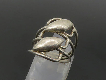 925 Sterling Silver  Vintage Petite Split Shank Band Ring Sz 4.5  RG24043