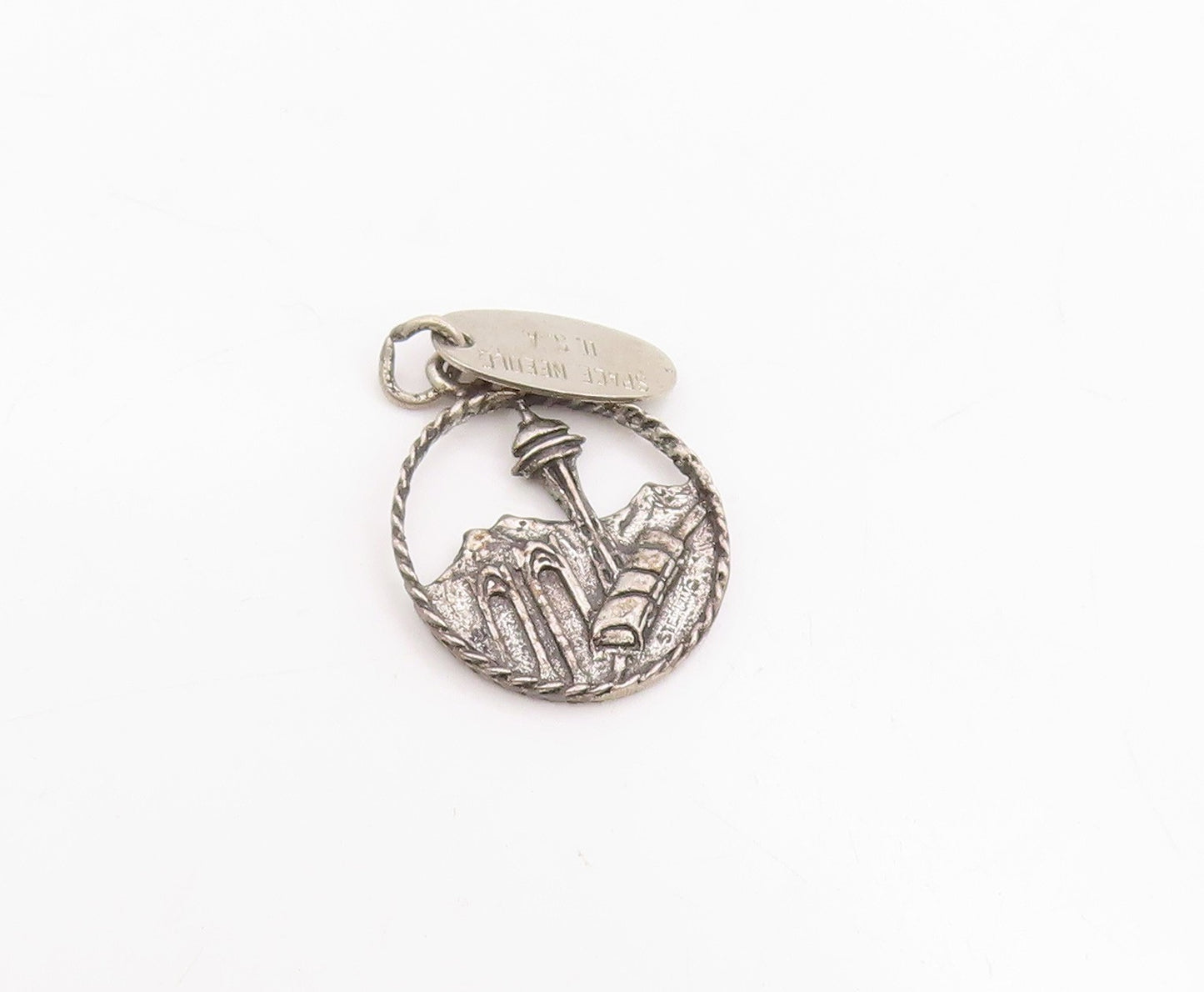 925 Sterling Silver Vintage Pendant Seattle Space Needle Skyline Charm  PT25698