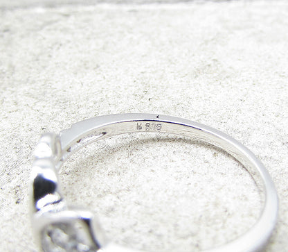925 Sterling Silver  White Cubic Zirconia Love Heart Band Ring Sz 7  RG1579