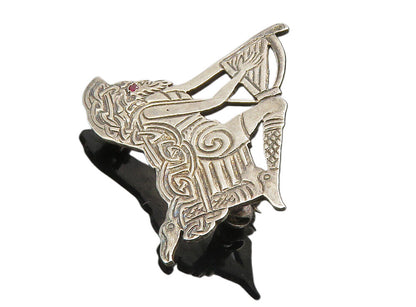 925 Sterling Silver  Vintage Red Topaz Accent Man On Throne Brooch Pin  BP3318