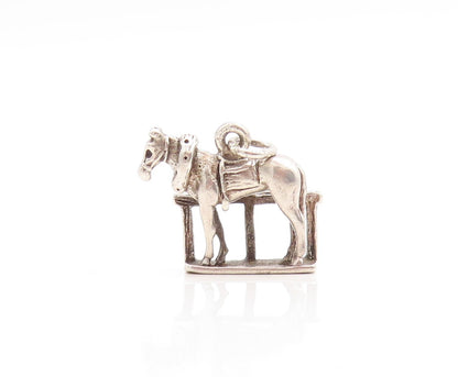 925 Sterling Silver Vintage Pendant Dark Tone Horse In Stable  PT23718