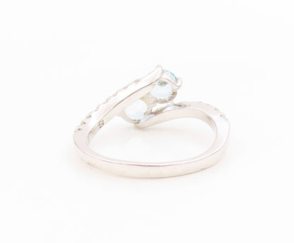 925 Sterling Silver Vintage Ring Elegant Blue Topaz Bypass Band  Sz 6  RG35956