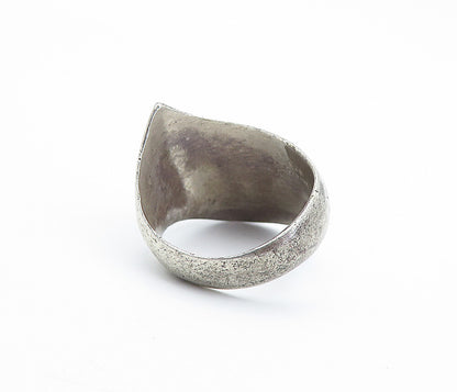 ISRAEL 925 Sterling Silver  Vintage Smooth Pointed Dome Band Ring Sz 8 RG6790