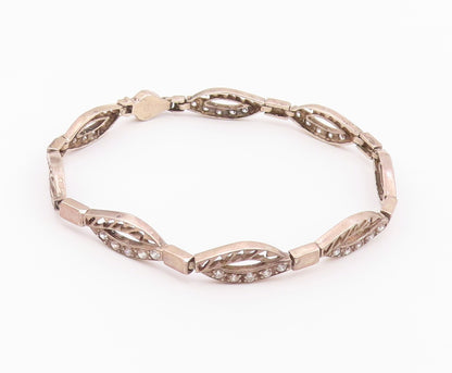 925 Sterling Silver  Vintage Topaz Cutout Detail Hinge Chain Bracelet  BT7724
