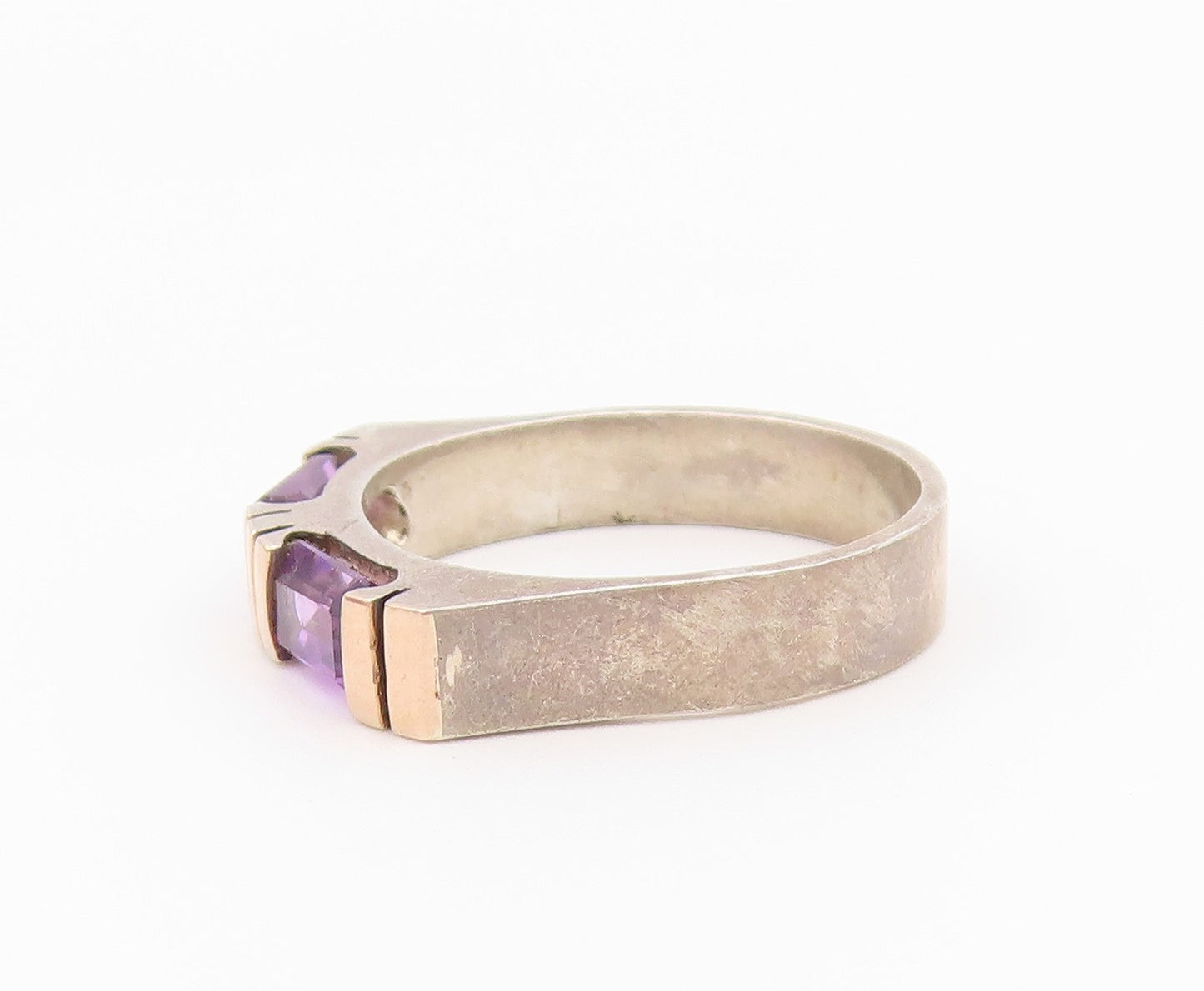 14k Gold & 925 Sterling Silver Vintage Ring Classic Amethyst Band Sz 7.5 RG36425
