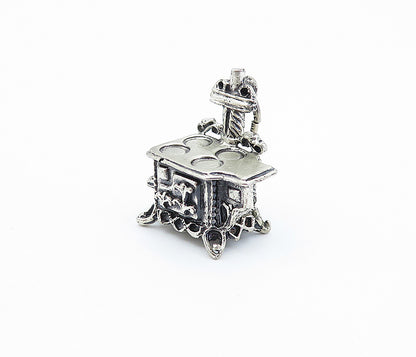 BEAU 925 Sterling Silver  Vintage Old Fashioned Stove Drop Pendant  PT6172