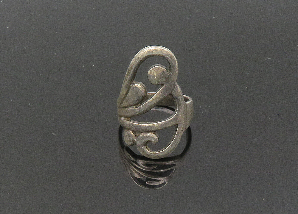925 Sterling Silver  Vintage Dark Tone Open Swirl Band Ring Sz 8.5  RG21560
