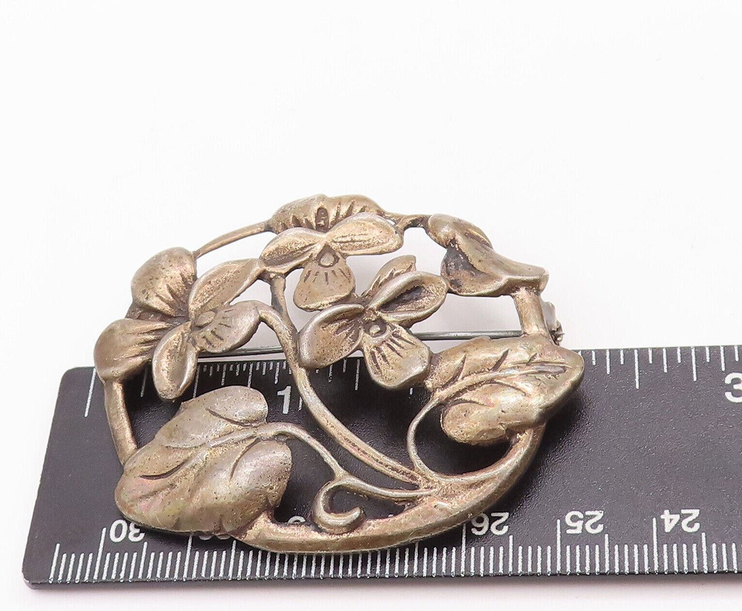 925 Sterling Silver Vintage Brooch Pin Antique Floral Design Carved  BP10939