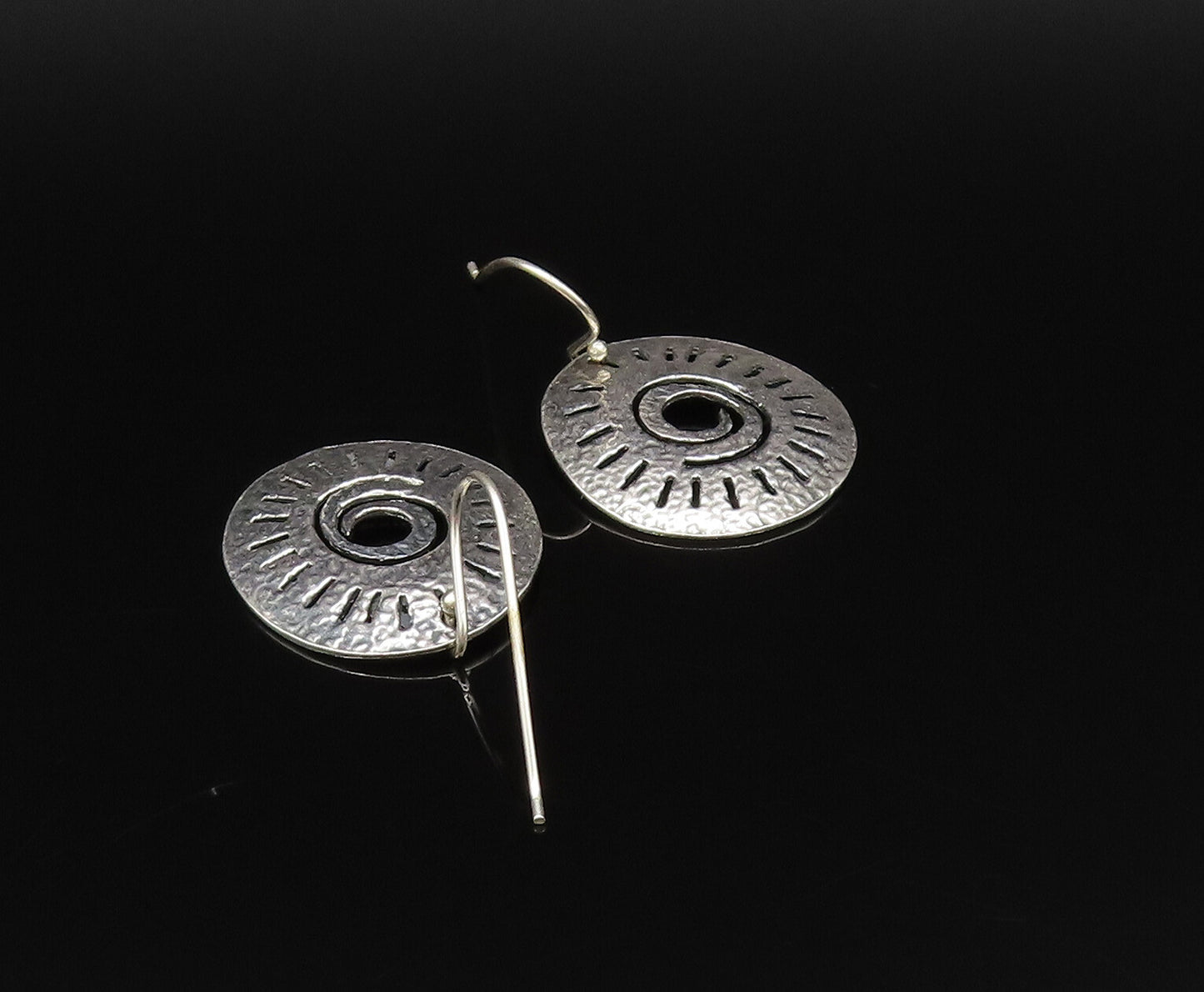 ISRAEL 925 Silver  Vintage Hammered Openwork Spiral Round Earrings  EG12028