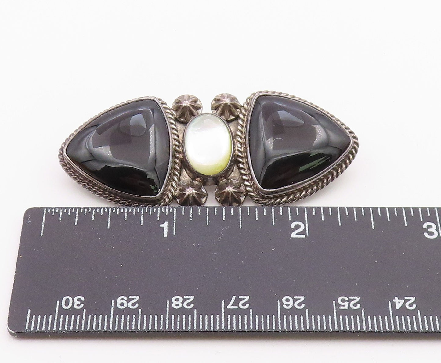 REVE 925 Silver  Vintage Black Onyx & Mother Of Pearl Twist Brooch Pin  BP8087