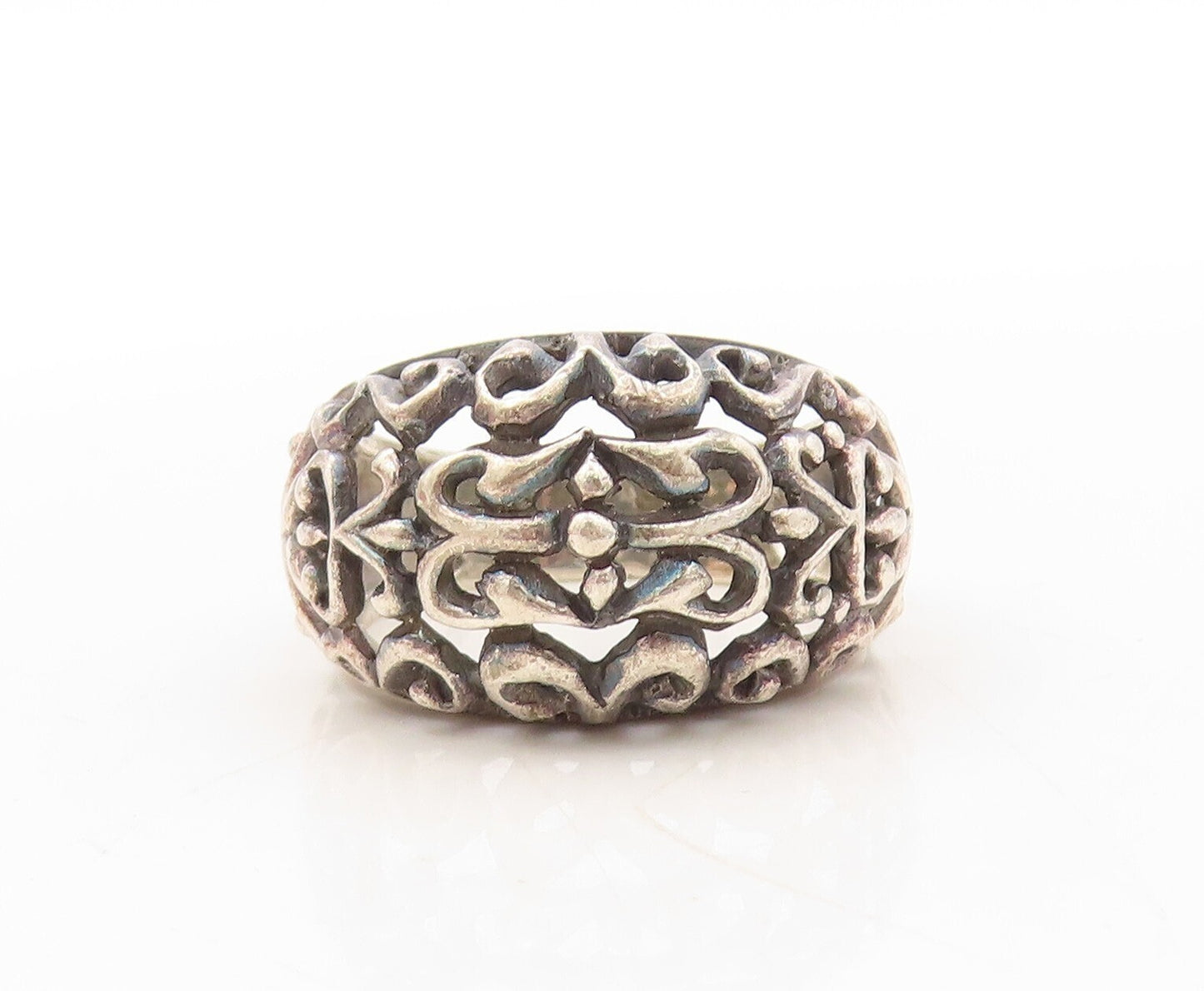 925 Sterling Silver Vintage Ring Dark Tone Swirly Floral Cutout  Sz 7.5  RG31101