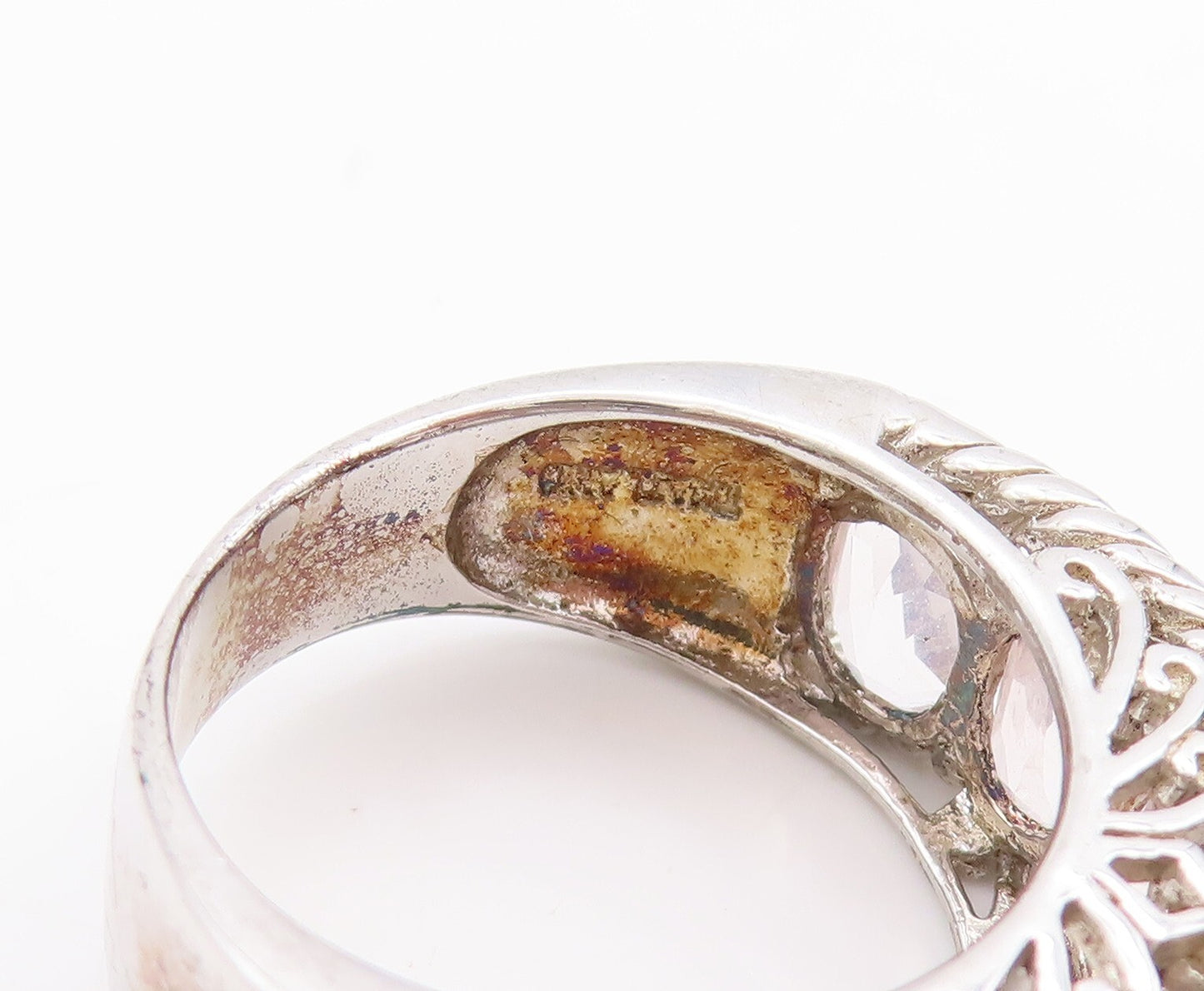925 Sterling Silver Vintage Ring Oval Cut Topaz Swirly Carved  Sz 8  RG29856