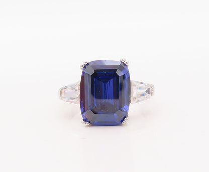 925 Sterling Silver Vintage Ring Rectangle Sapphire & CZ  Sz 7  RG30688