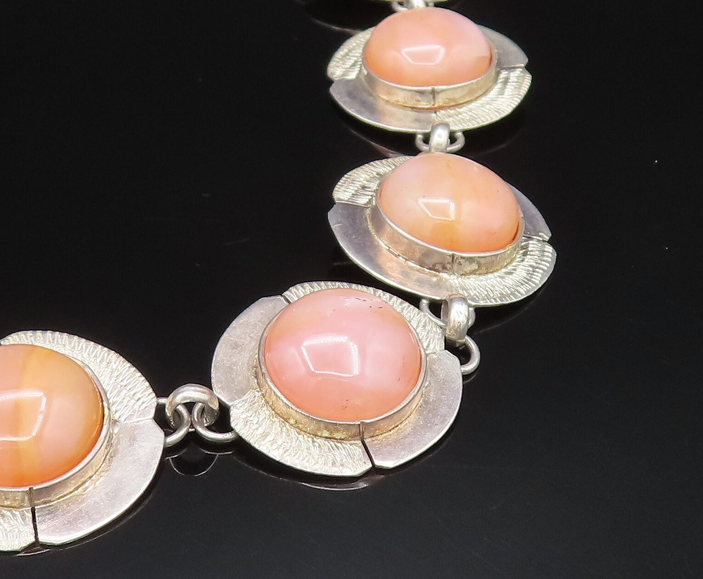 925 Sterling Silver  Vintage Seven Stone Cabochon Agate Chain Necklace  NE3998