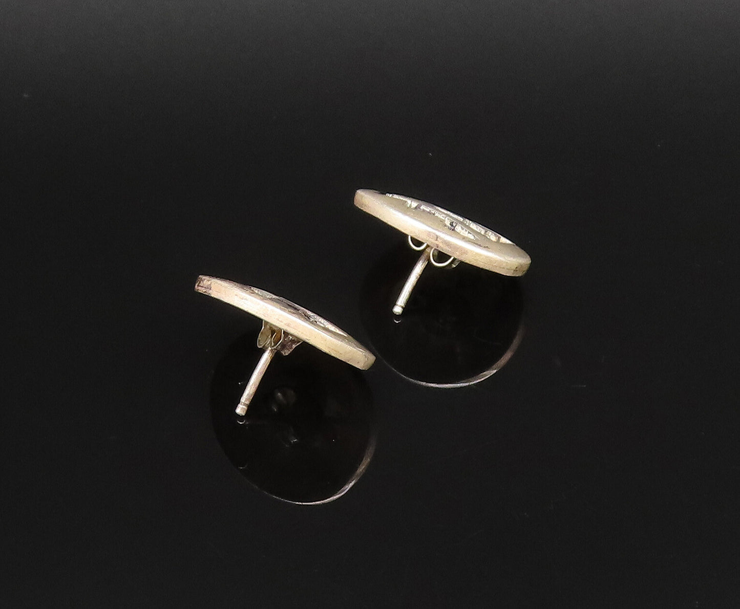 NAVAJO 925 Sterling Silver Vintage Carved Abstract Oval Stud Earrings EG12151