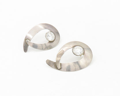 925 Sterling Silver  Vintage Cubic Zirconia Modernist Drop Earrings  EG8886