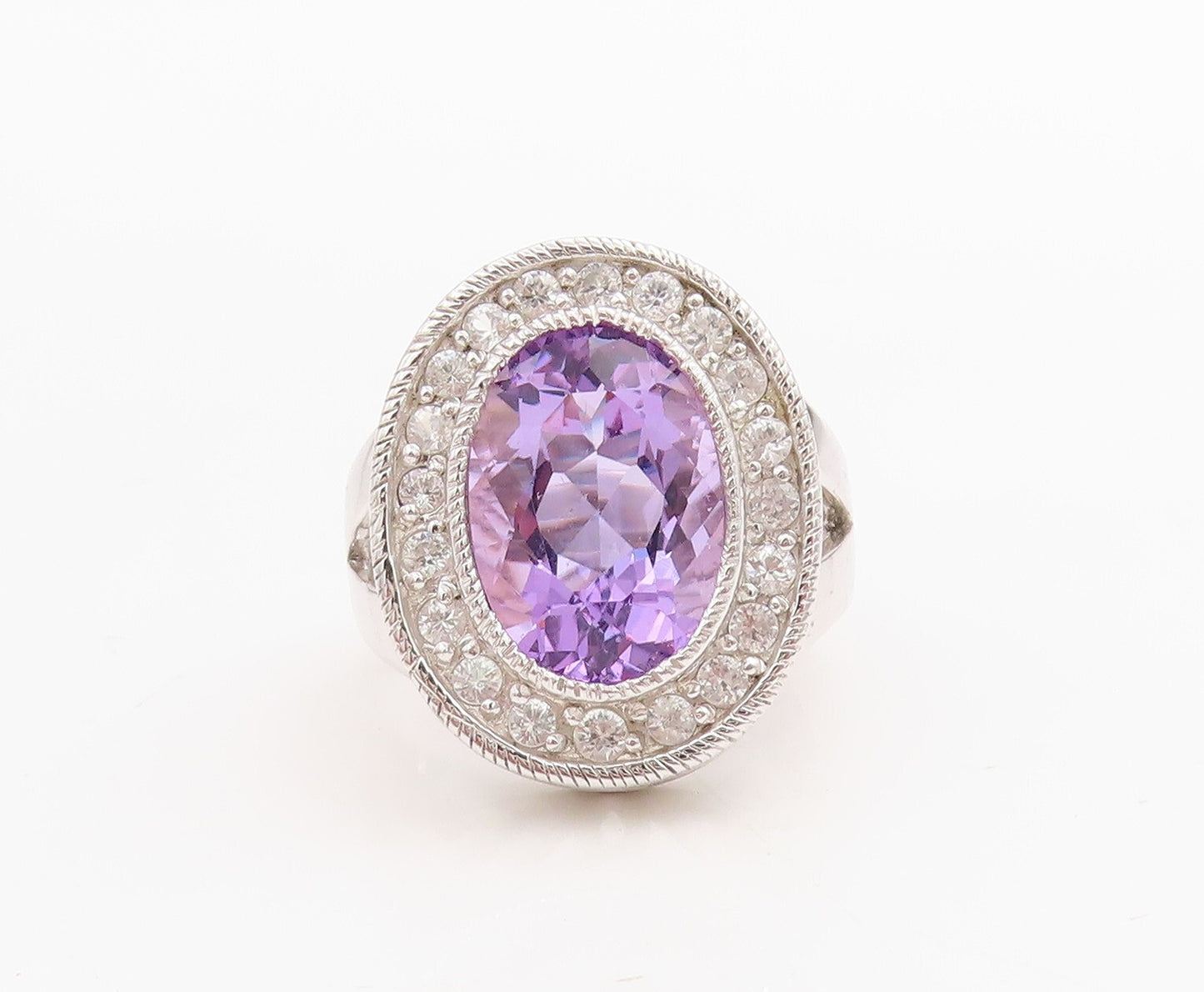 925 Sterling Silver Vintage Ring Oval Amethyst Halo CZ Frame  Sz 7  RG30975