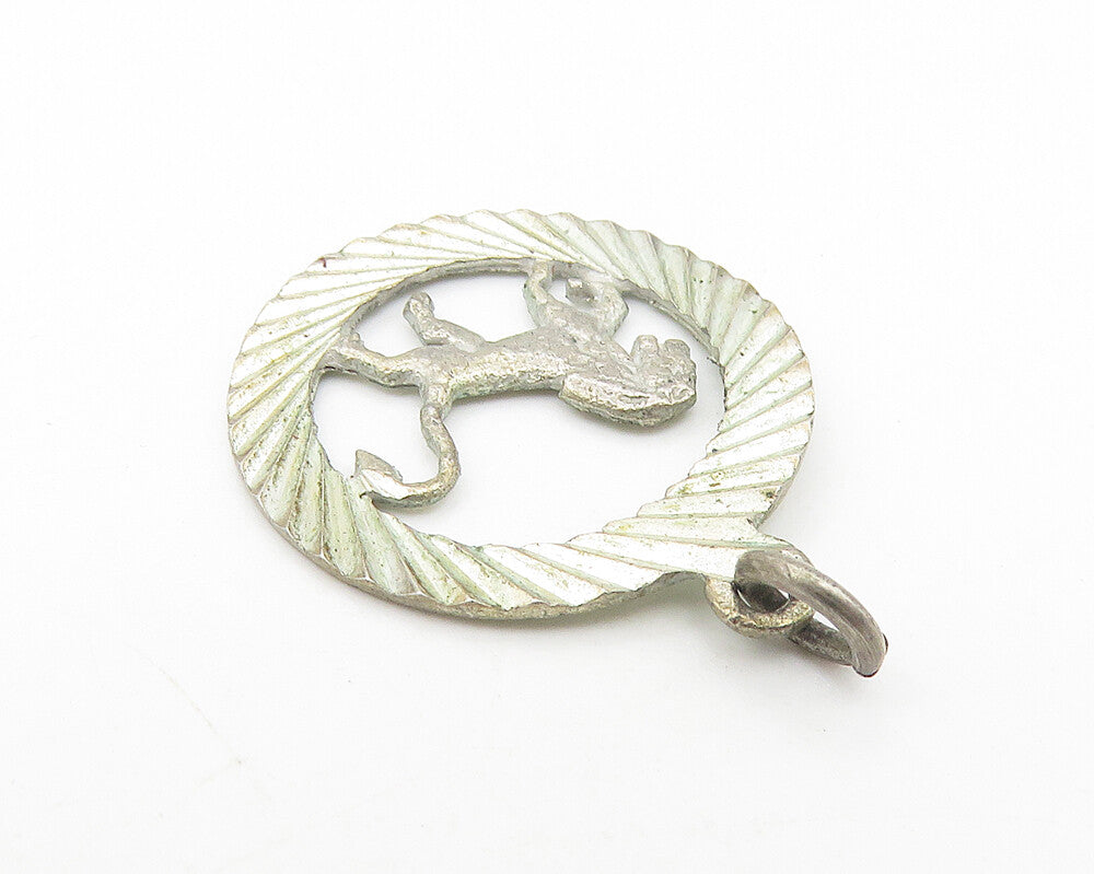 925 Sterling Silver  Vintage Petite Open Circle Lion Animal Pendant  PT9366