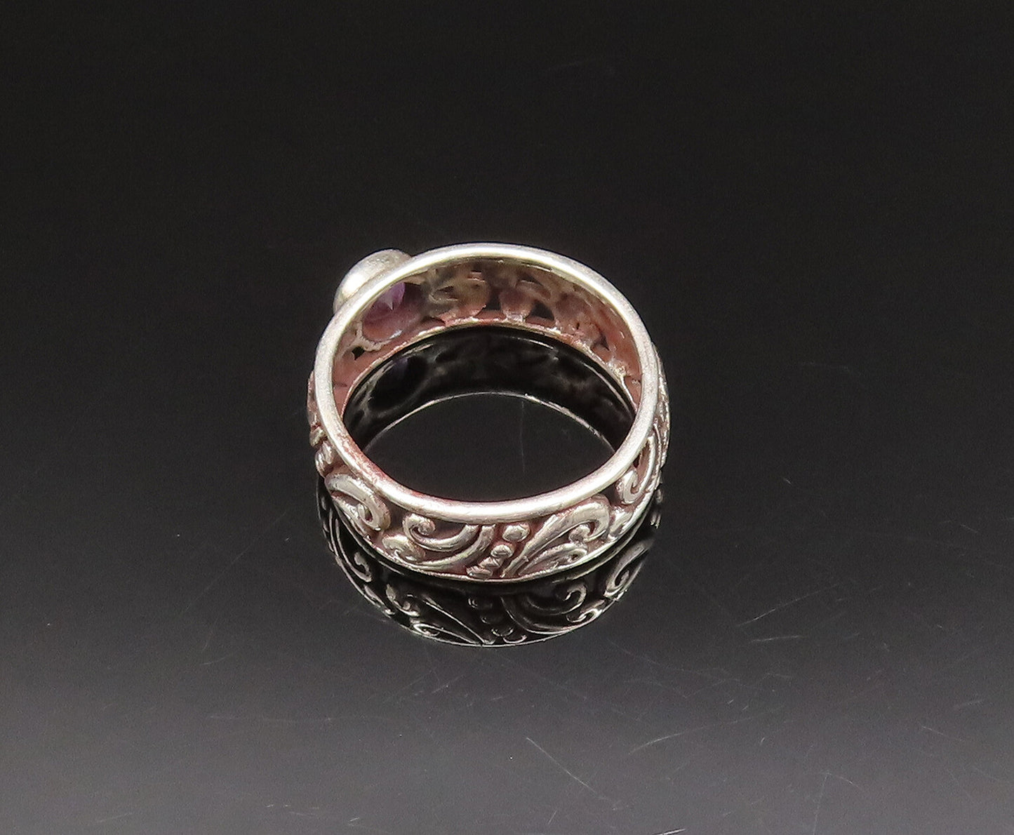 925 Sterling Silver  Vintage Scroll Swirl Amethyst Band Ring Sz 8  RG25510