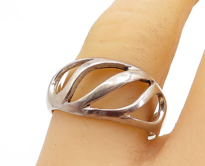 925 Sterling Silver  Vintage Shiny Open Design Dome Band Ring Sz 9  RG3709