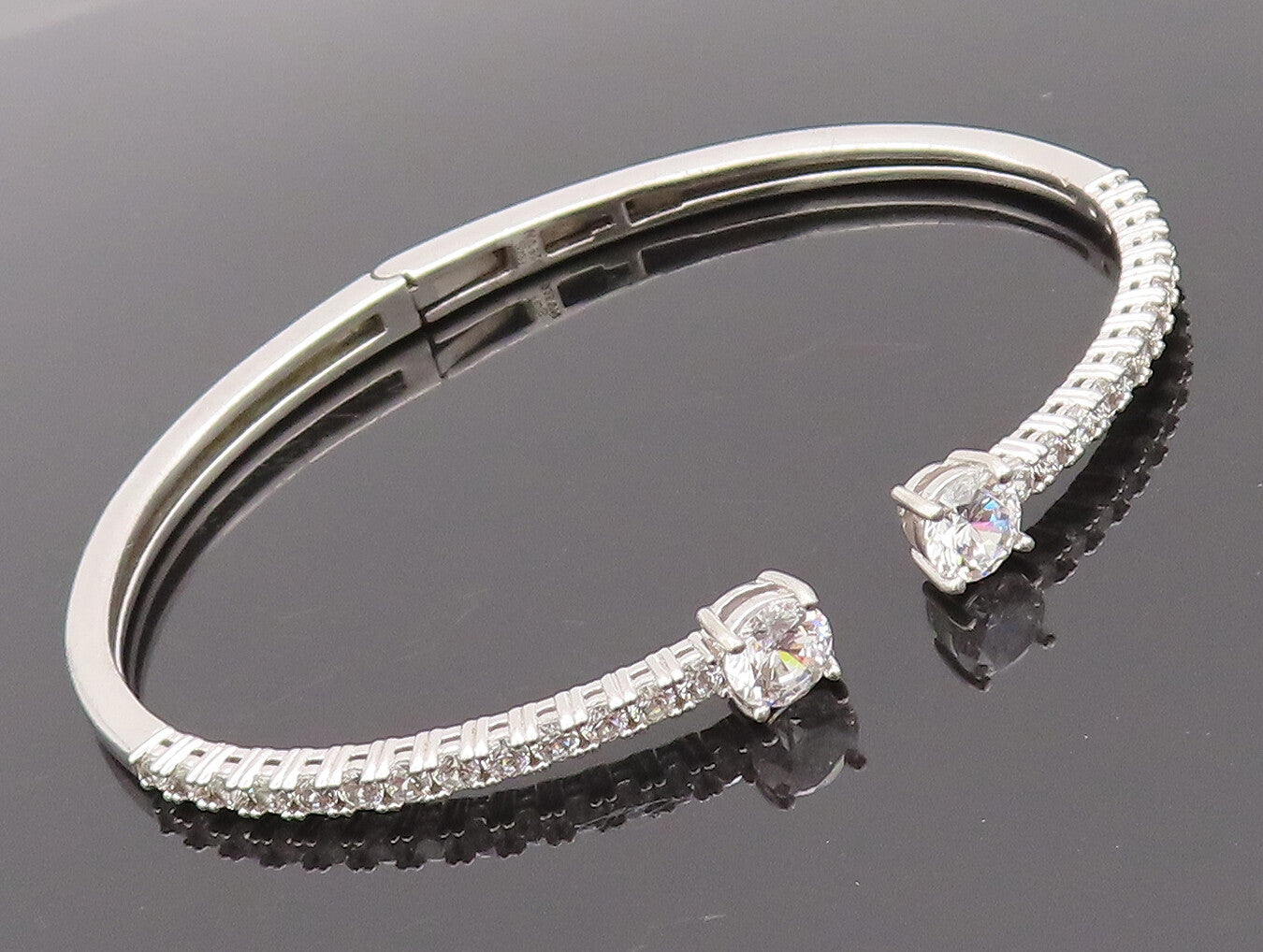 925 Sterling Silver Vintage Bracelet Minimalist Hinged CZ Inlay Band  BT10198