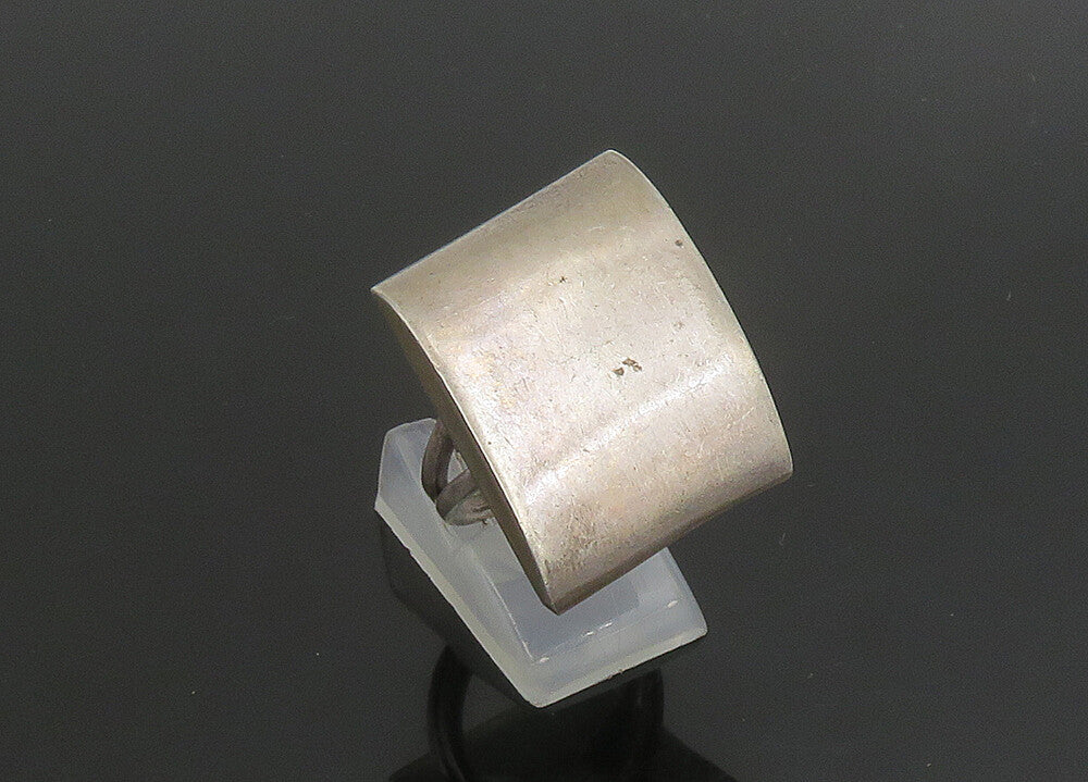 925 Sterling Silver  Vintage Smooth Hollow Square Band Ring Sz 7  RG23412