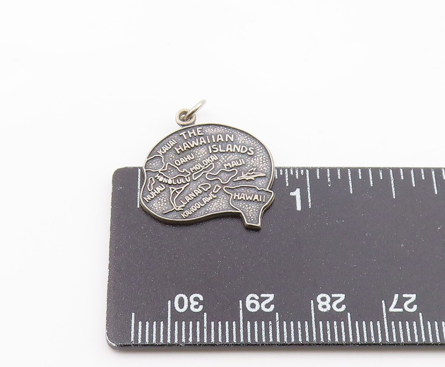 925 Sterling Silver  Vintage The Hawaiian Islands Souvenir Pendant  PT21366