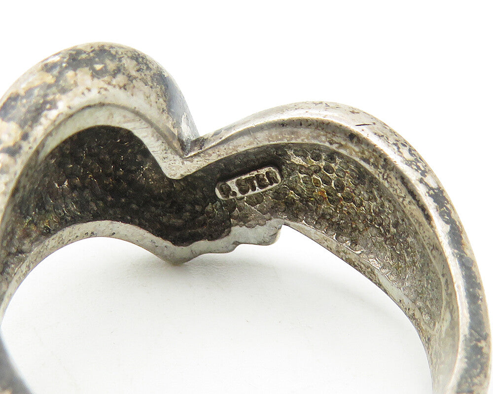 925 Sterling Silver  Vintage Dark Tone Fluted Swirl Band Ring Sz 8  RG11101