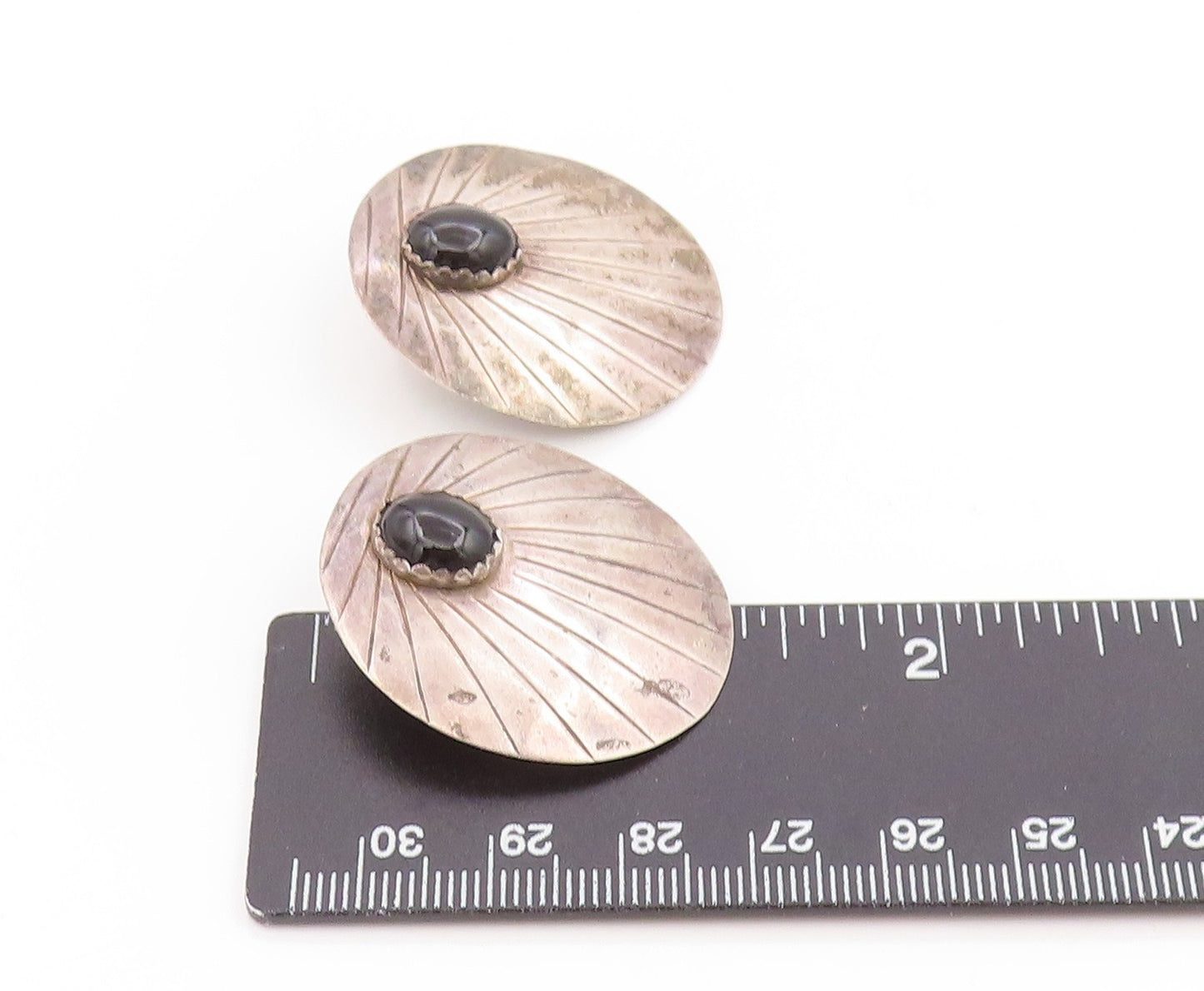 925 Sterling Silver Vintage Earrings NAVAJO Cabochon Onyx Etched Stud  EG14033