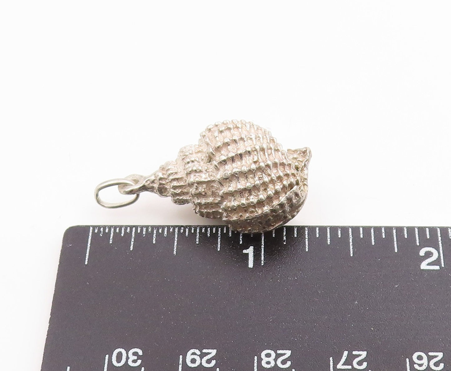 925 Sterling Silver Vintage Pendant Classic Textured Conch Shell Charm  PT26279